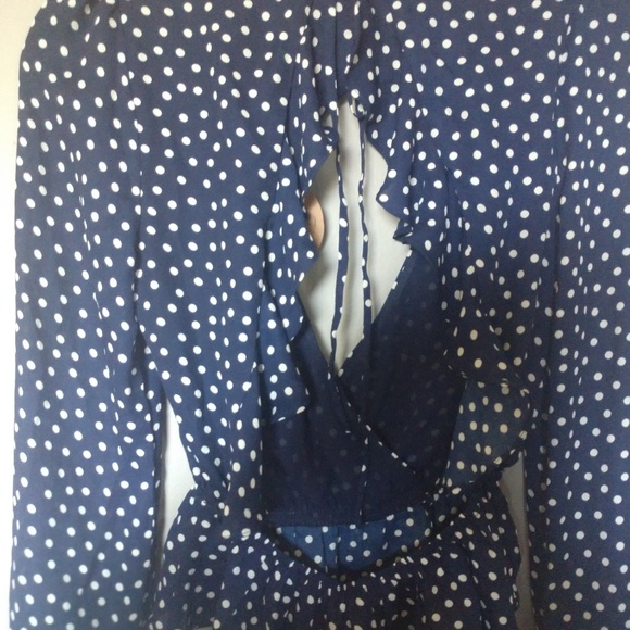 Open back polkadot blouse - Picture 2 of 3